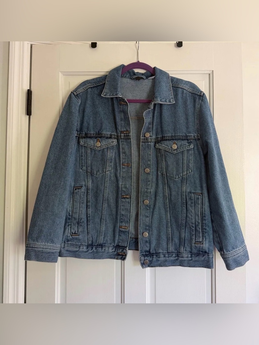 H&M Medium Blue Denim Jacket - Women's